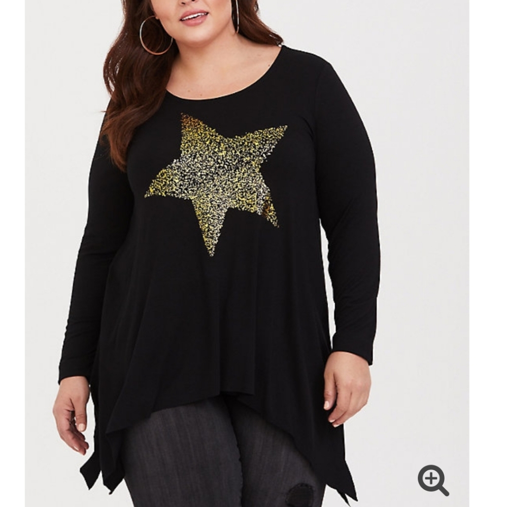 Torrid super soft black shimmer star sharkbite tee